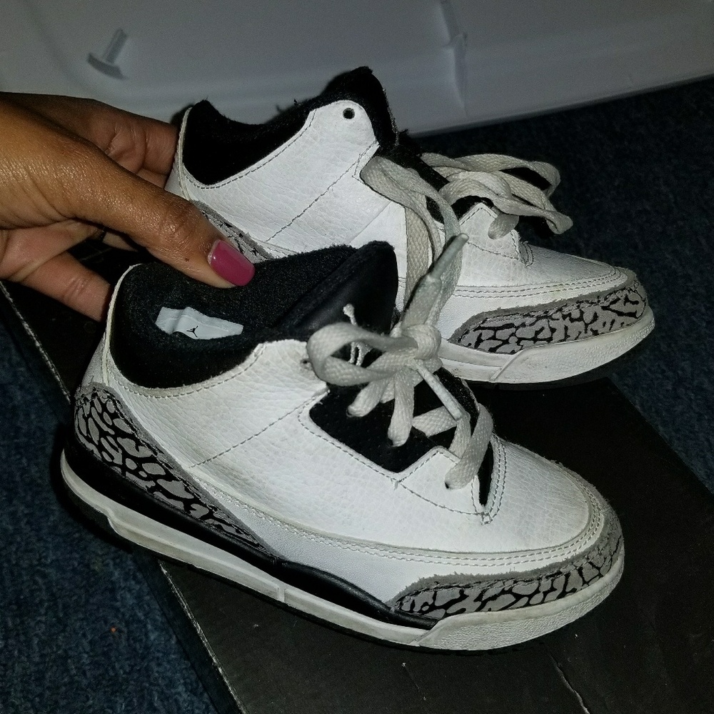 Jordan 3s